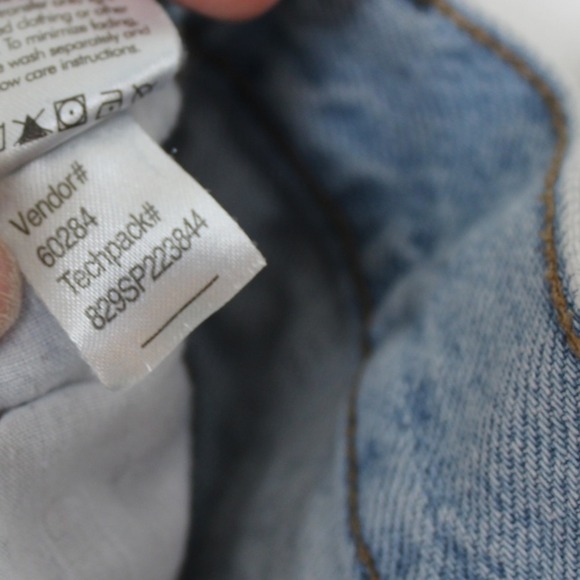 PacSun Vintage High Rise Denim Cut Off Frayed Hem Buttonfly‎ Jean Shorts Size 29 - Picture 5 of 7